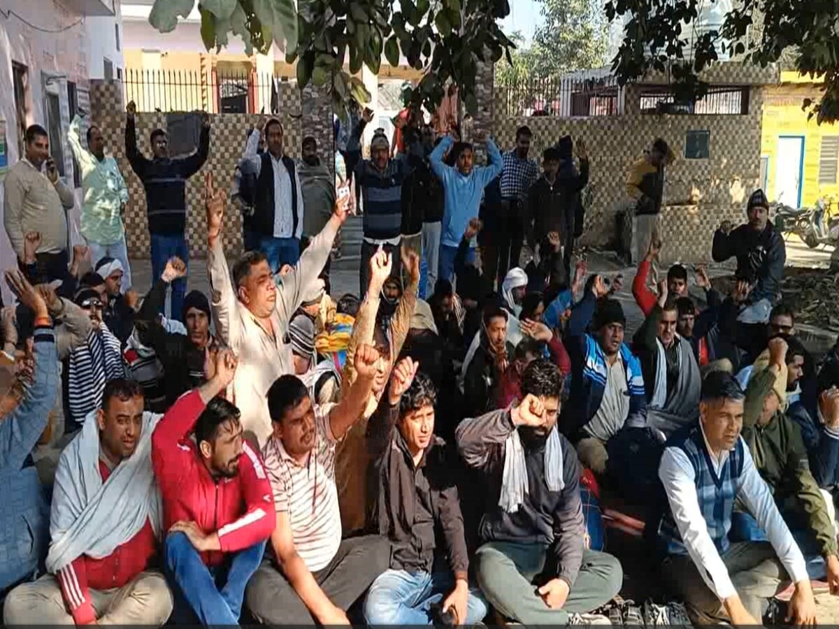 Bharat Bandh: रोहतक में रोडवेज कर्मचारियों ने चक्का जाम कर किया भारत बंद का समर्थन