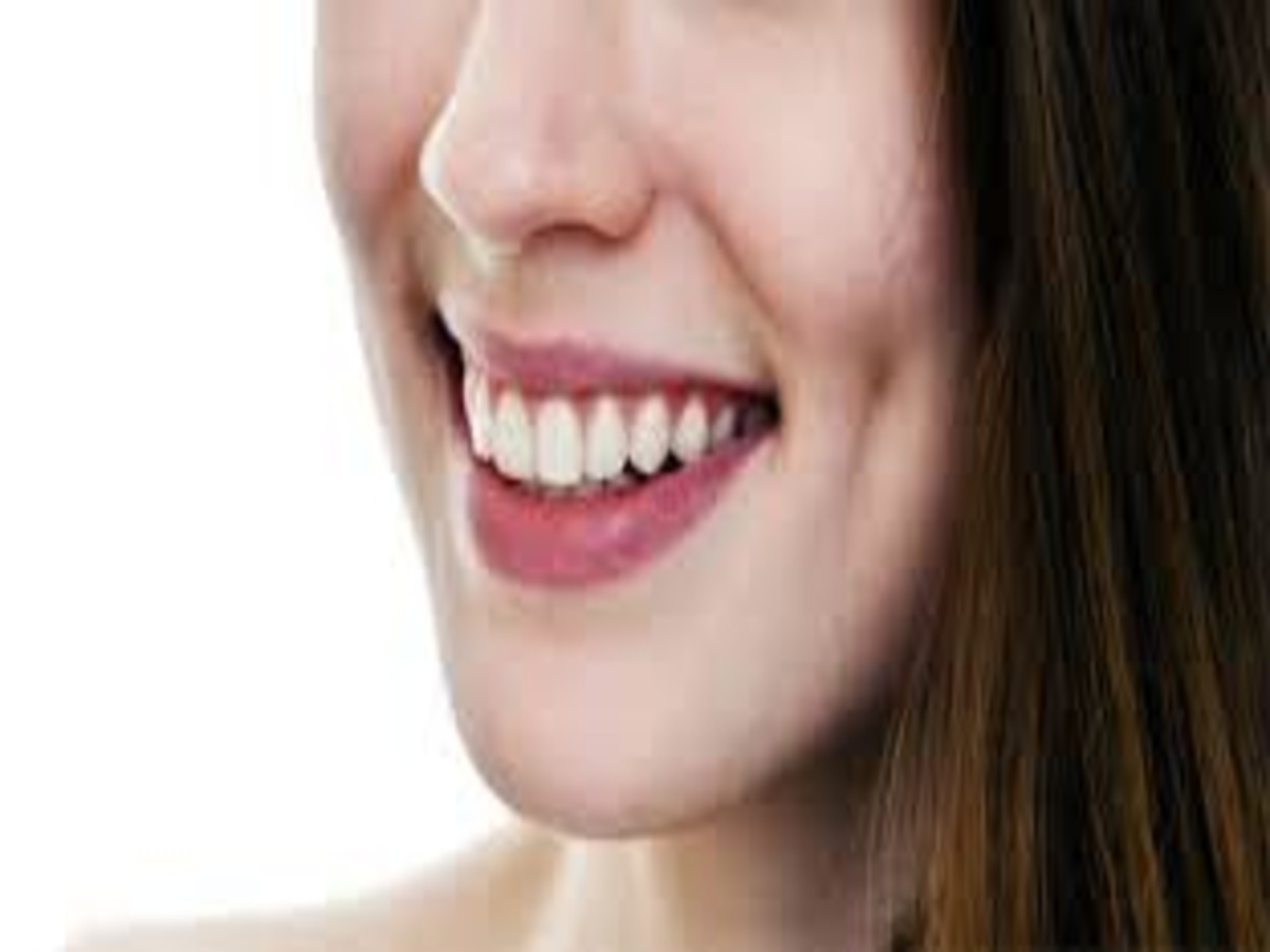 benefits of dimple according to samudrik shastra dimples on cheeks says ...