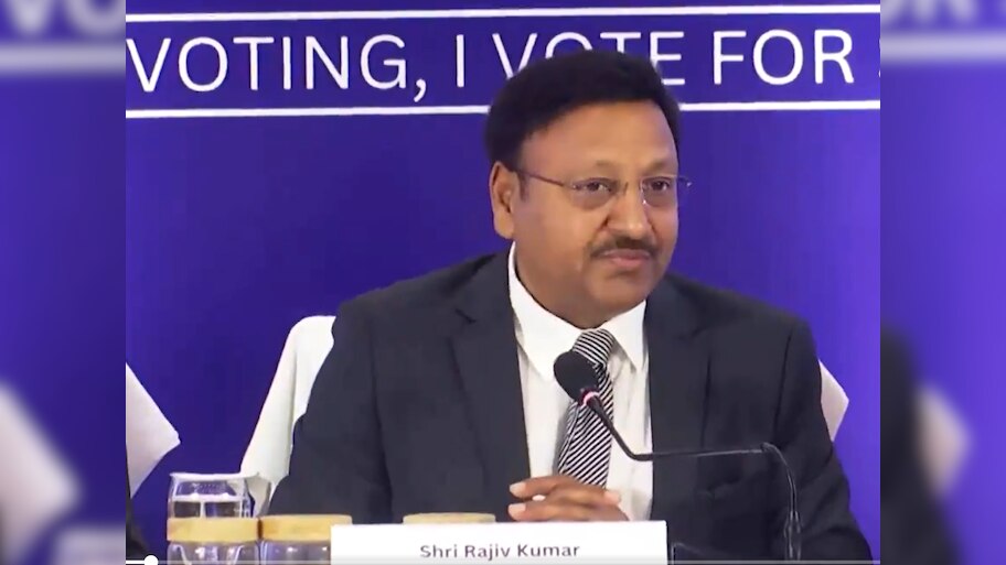 Elections 2024: କେବେ ହେବ ଲୋକସଭା ନିର୍ବାଚନ ୨୦୨୪? ମୁଖ୍ୟ ନିର୍ବାଚନ କମିଶନର ରାଜୀବ କୁମାର ଦେଲେ ଏକ ବଡ଼ ଅପଡେଟ୍