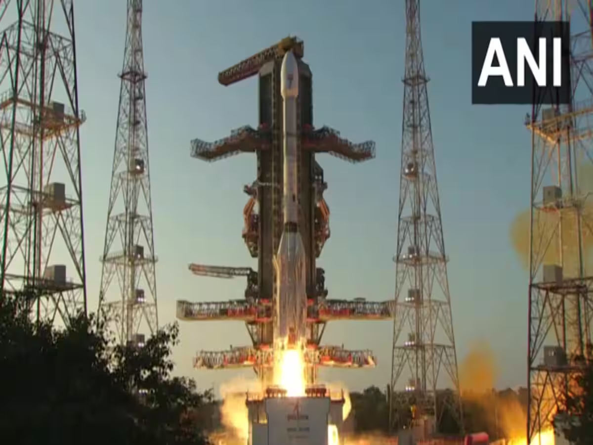 INSAT-3DS ଉତକ୍ଷେଣ କରି ଇତିହାସ ରଚିଲା ଇସ୍ରୋ, ଜାଣନ୍ତୁ 'ନଟି ବୟ' ନାମକରଣ ପଛର କାରଣ... INSAT-3DS ଉତକ୍ଷେଣ କରି ଇତିହାସ ରଚିଲା ଇସ୍ରୋ, ଜାଣନ୍ତୁ 'ନଟି ବୟ' ନାମକରଣ ପଛର କାରଣ...