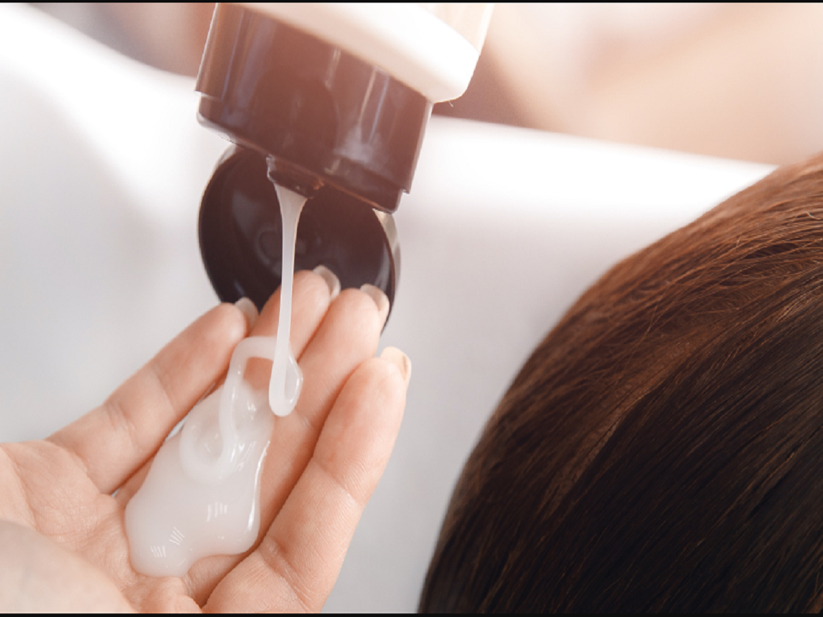 Hair conditioner:ସାମ୍ପୁ କରିବା ପରେ କଣ୍ଡିସନର ଲଗାଇବା ଜରୁରୀ କି ? Hair conditioner:ସାମ୍ପୁ କରିବା ପରେ କଣ୍ଡିସନର ଲଗାଇବା ଜରୁରୀ କି ?