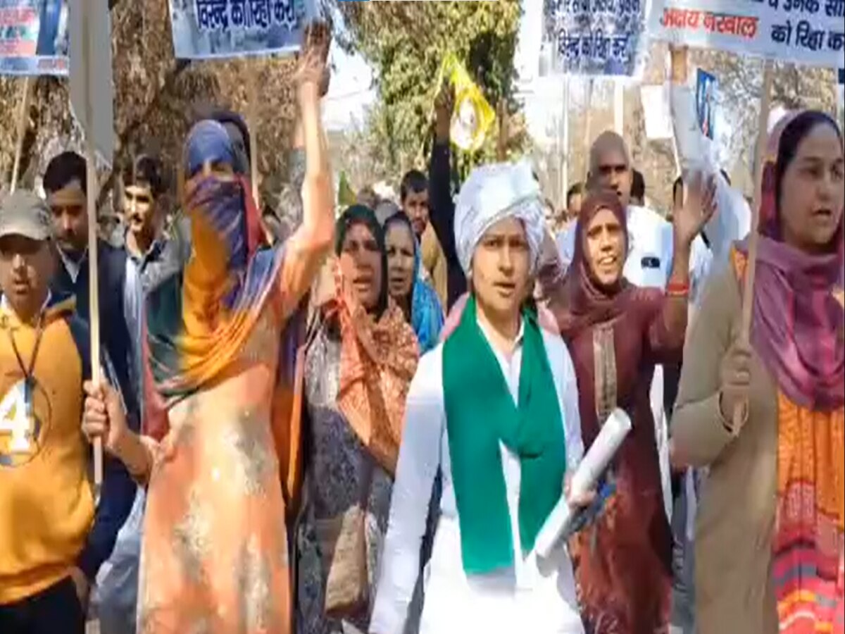 Farmers Protest: तीन लोगों की गिरफ्तारी के बाद जींद में किसानों ने दिया पुलिस को 'अल्टीमेटम'