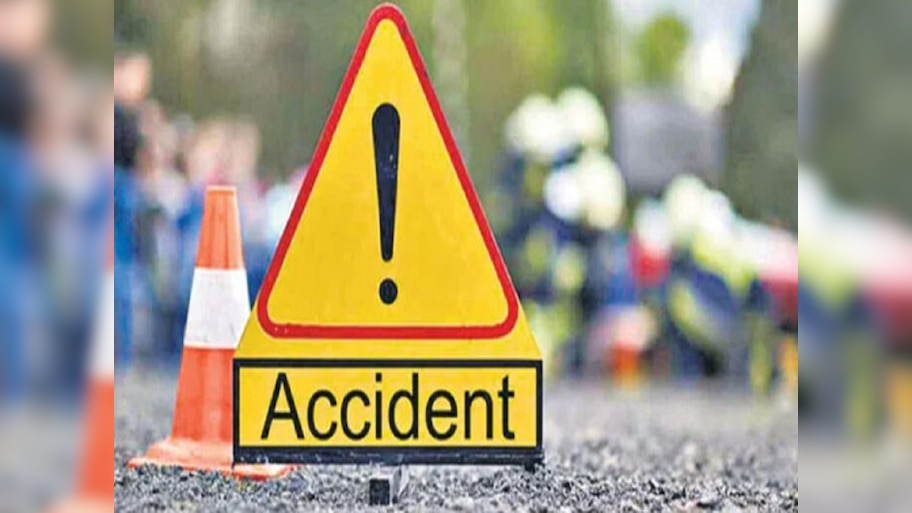 Road Accident: ସ୍କୁଟି ଓ ବସ୍ ମୁହାଁମୁହିଁ ଧକ୍କା, ୨ ସ୍କୁଟି ଆରୋହୀ ମୃତ 