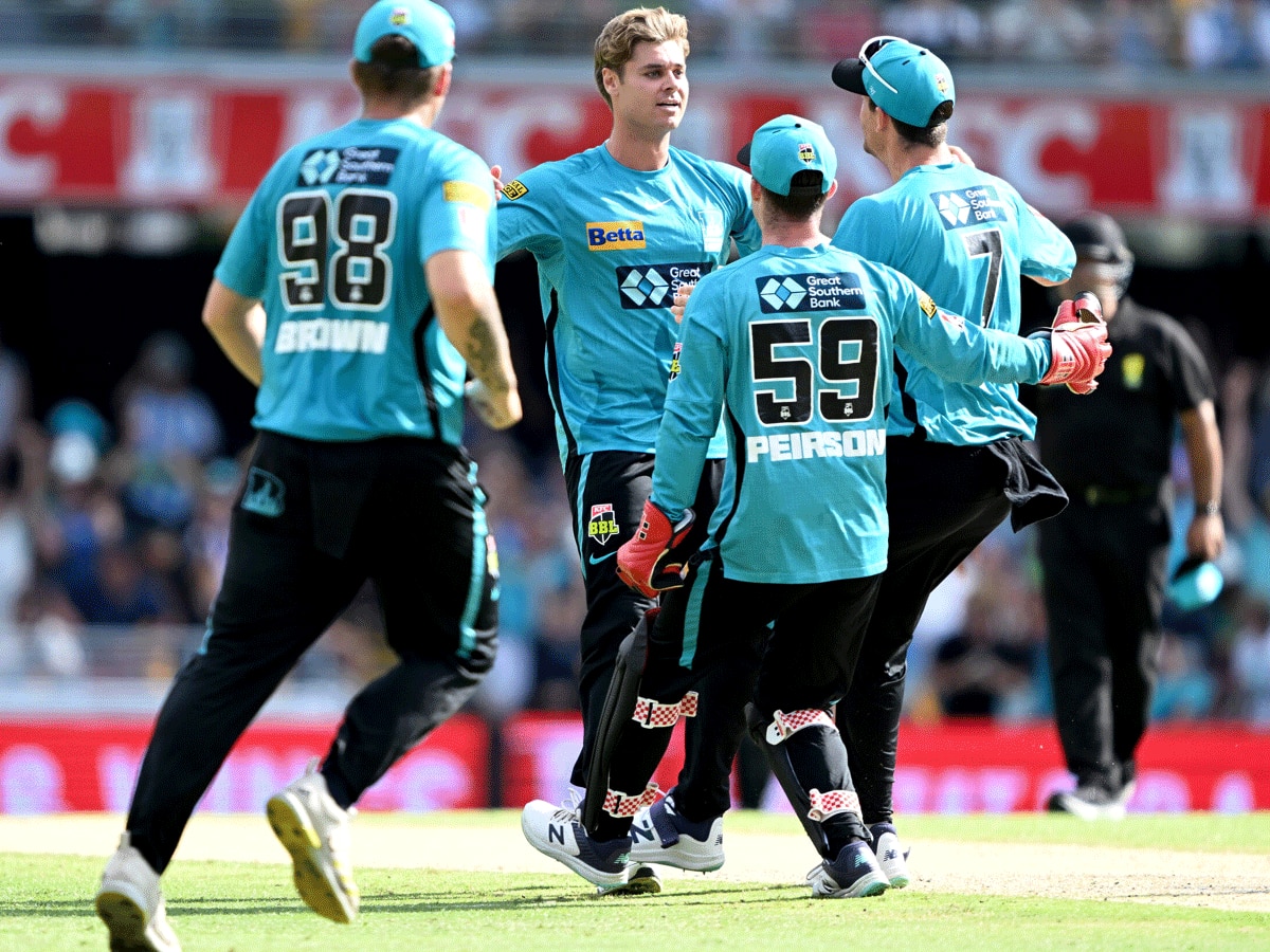 न्यूजीलैंड के खिलाफ टी20 सीरीज से स्टॉयनिस हुए बाहर, AUS ने इस घातक गेंदबाज को स्क्वाड में किया शामिल