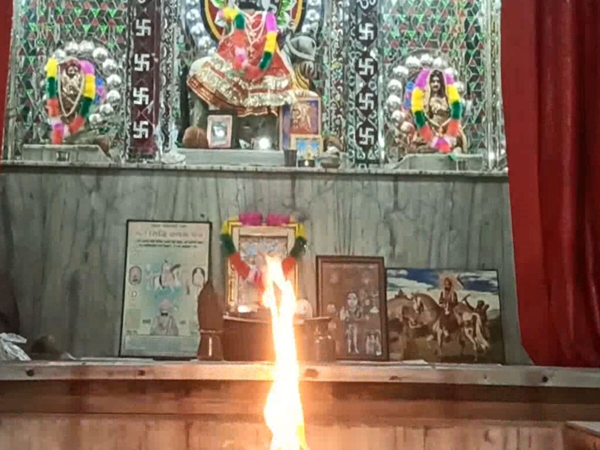 Didwana News: बाबा रामदेव मंदिर में हो रहे धार्मिक आयोजन, सैकड़ों श्रद्धालु लगाएंगे धोक