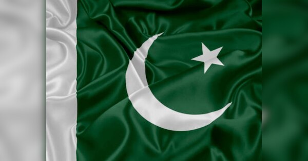 पाकिस्तान के पंजाब यूनिवर्सिटी में गाने-बजाने को लेकर हुआ पथराव, लगाए गए इस्लामी नारे