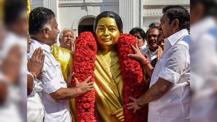 Jayalalithaa Ornaments: ମାର୍ଚ୍ଚରେ ସରକାରଙ୍କୁ ମିଳିବ ଜୟଲଳିତାଙ୍କ ସୁନା ଅଳଙ୍କା, ନିର୍ଦ୍ଦେଶ ଦେଲେ କୋର୍ଟ