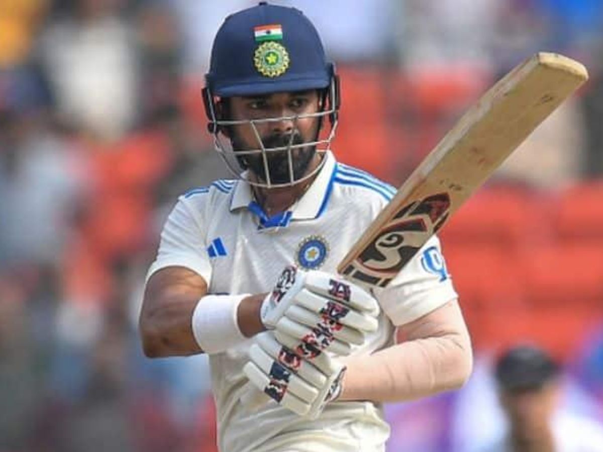 Ind vs Eng: ଚତୁର୍ଥ ଟେଷ୍ଟ ମ୍ୟାଚ୍ ଖେଳିବେ ରାହୁଲ! ଜାଣନ୍ତୁ କାହାକୁ ଟିମ୍ ରୁ କରାଯିବ OUT Ind vs Eng: ଚତୁର୍ଥ ଟେଷ୍ଟ ମ୍ୟାଚ୍ ଖେଳିବେ ରାହୁଲ! ଜାଣନ୍ତୁ କାହାକୁ ଟିମ୍ ରୁ କରାଯିବ OUT