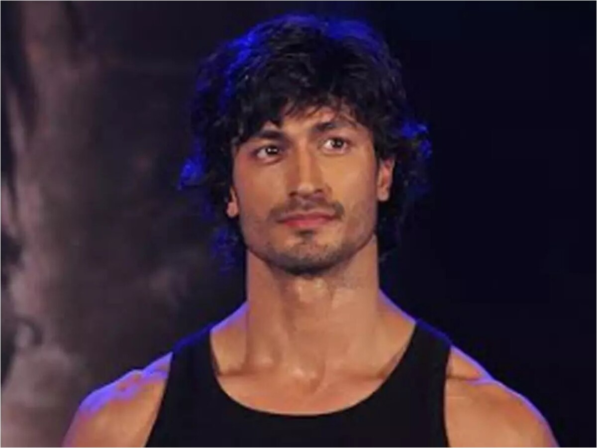 Vidyut Jamwal के पोस्ट ने सोशल मीडिया पर मचाया हंगामा, फिल्म प्रमोशन के दौरान वायरल हुआ वीडियो 