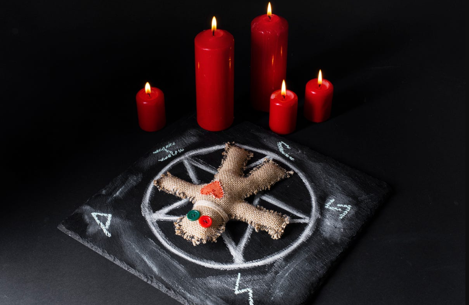 Black Magic:ଦେଶର ସେହି ଅଂଚଳ,ଯେଉଁଠାକୁ ଯିବାକୁ ମୋଗଲ ଡରୁଥିଲେ Black Magic:ଦେଶର ସେହି ଅଂଚଳ,ଯେଉଁଠାକୁ ଯିବାକୁ ମୋଗଲ ଡରୁଥିଲେ