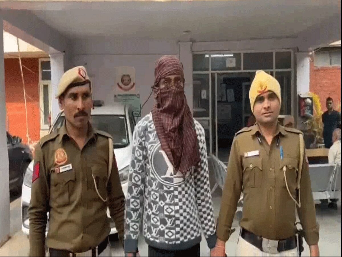 Delhi Crime: महिलाओं से ताबड़तोड़ झपटमारी करने वाला अपराधी पुलिस की गिरफ्त में, 25 मामले पहले से हैं दर्ज