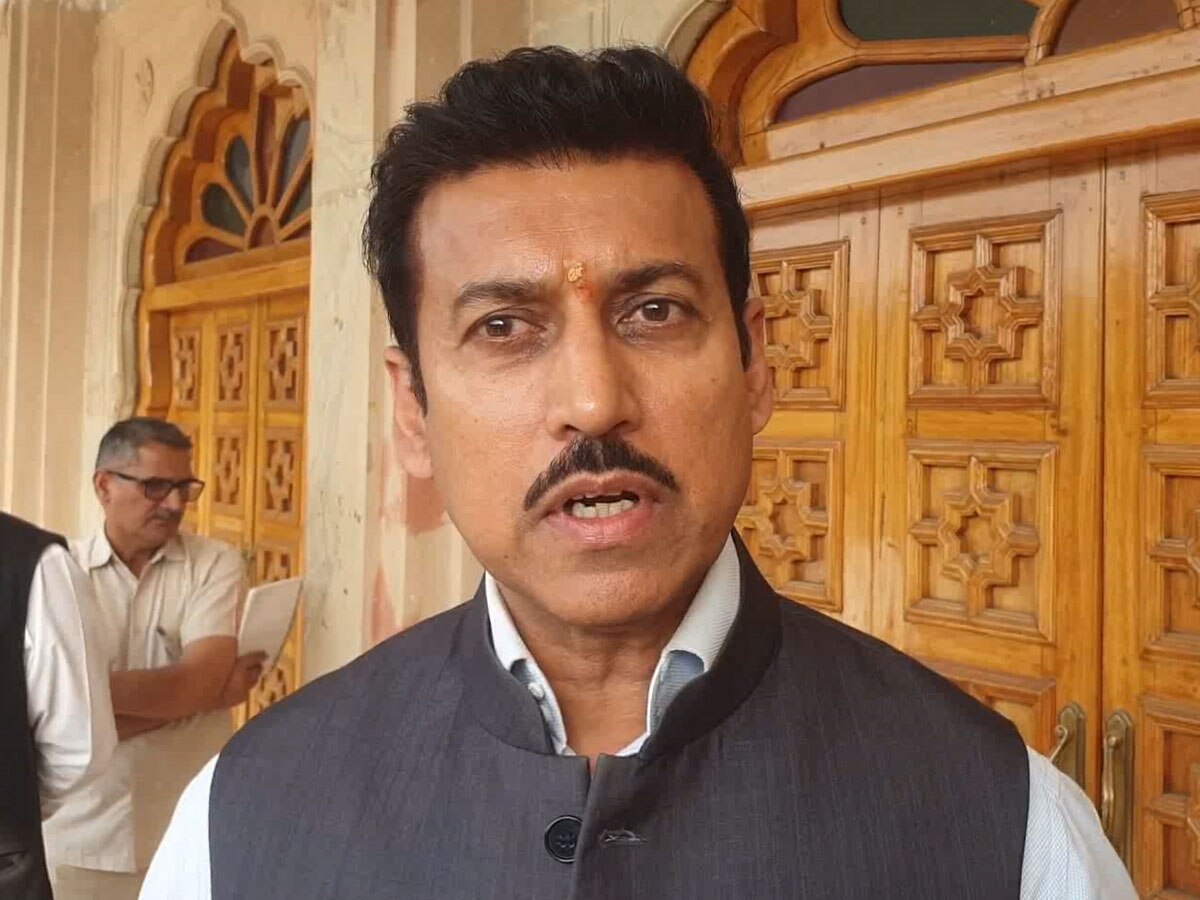 Jaipur News: खेल मंत्री राजवर्धन सिंह राठौड़ ने किया SMS स्टेडियम का दौरा, कहा- जल्द सुविधाएं बढ़ेंगी