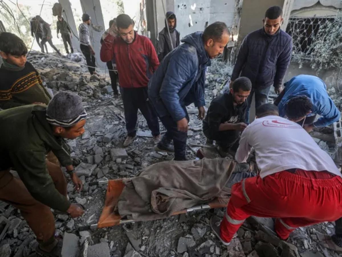 Israel Gaza War: इजरायल ने पनाह देने वाले घर पर किया हमला; 22 लोगों की हुई मौत