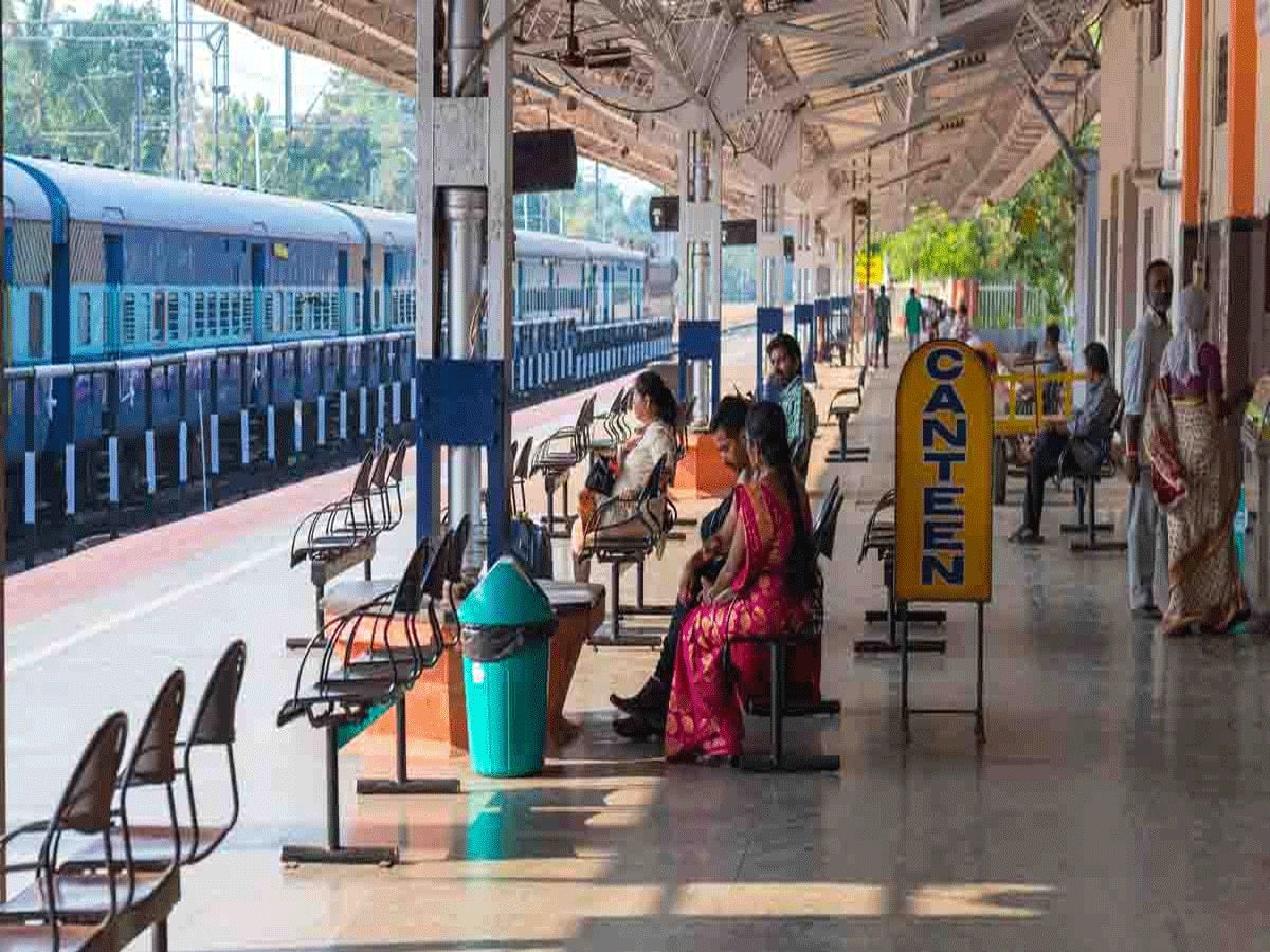 Delhi News: दिल्ली में यहां बनेगा 8 प्लेटफॉर्म वाला रेलवे स्टेशन, सफर होगा आसान, मौजूद स्टेशनों से भीड़ होगी कम