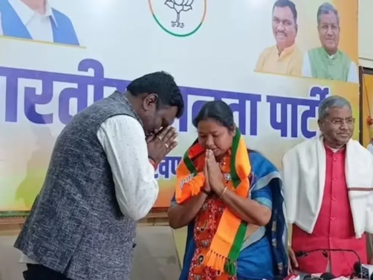 Congress News: କଂଗ୍ରେସକୁ ବଡ଼ ଝଟକା, ହାତ ଛାଡ଼ିଲେ ଏହି ବଡ଼ ନେତା Congress News: କଂଗ୍ରେସକୁ ବଡ଼ ଝଟକା, ହାତ ଛାଡ଼ିଲେ ଏହି ବଡ଼ ନେତା