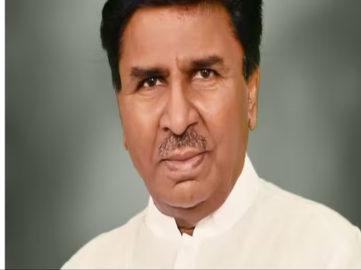 लोकसभा चुनावों से पहले कांग्रेस को एक और झटका, बसवराज पाटिल कर सकते हैं BJP जॉइन, जानें- इनके बारे में