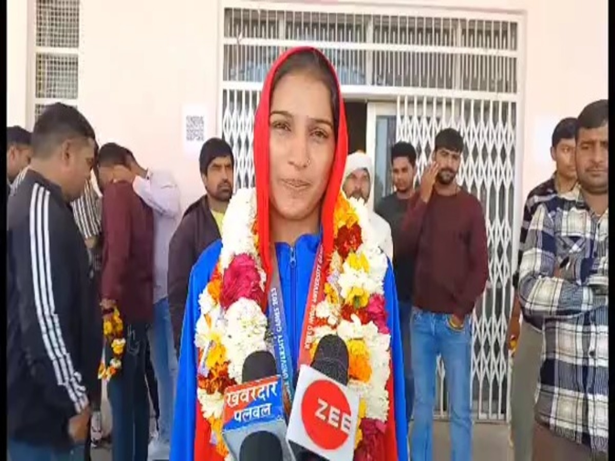 Palwal: खेलों इंडिया यूनिवर्सिटी प्रतियोगिता में पलवल की बेटी ने जीता स्वर्ण पदक