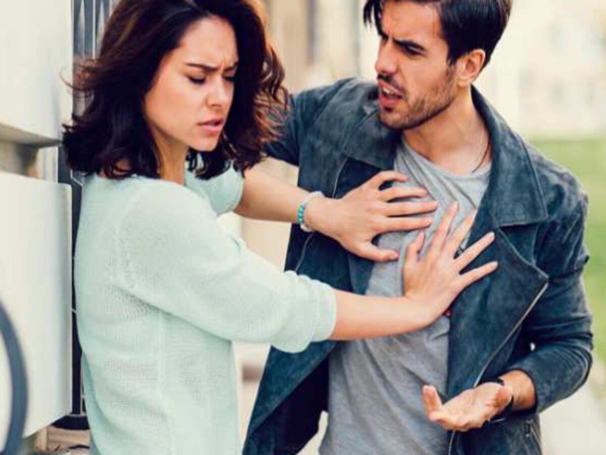 How to solve fight in marriage relationship tips handle an aggressive ...