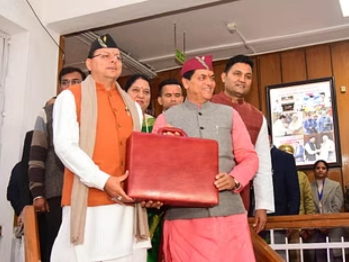 Uttarakhand Budget 2024: धामी सरकार से किसे क्या सौगात मिली? पढ़िए बजट से जुड़ी खास बातें 