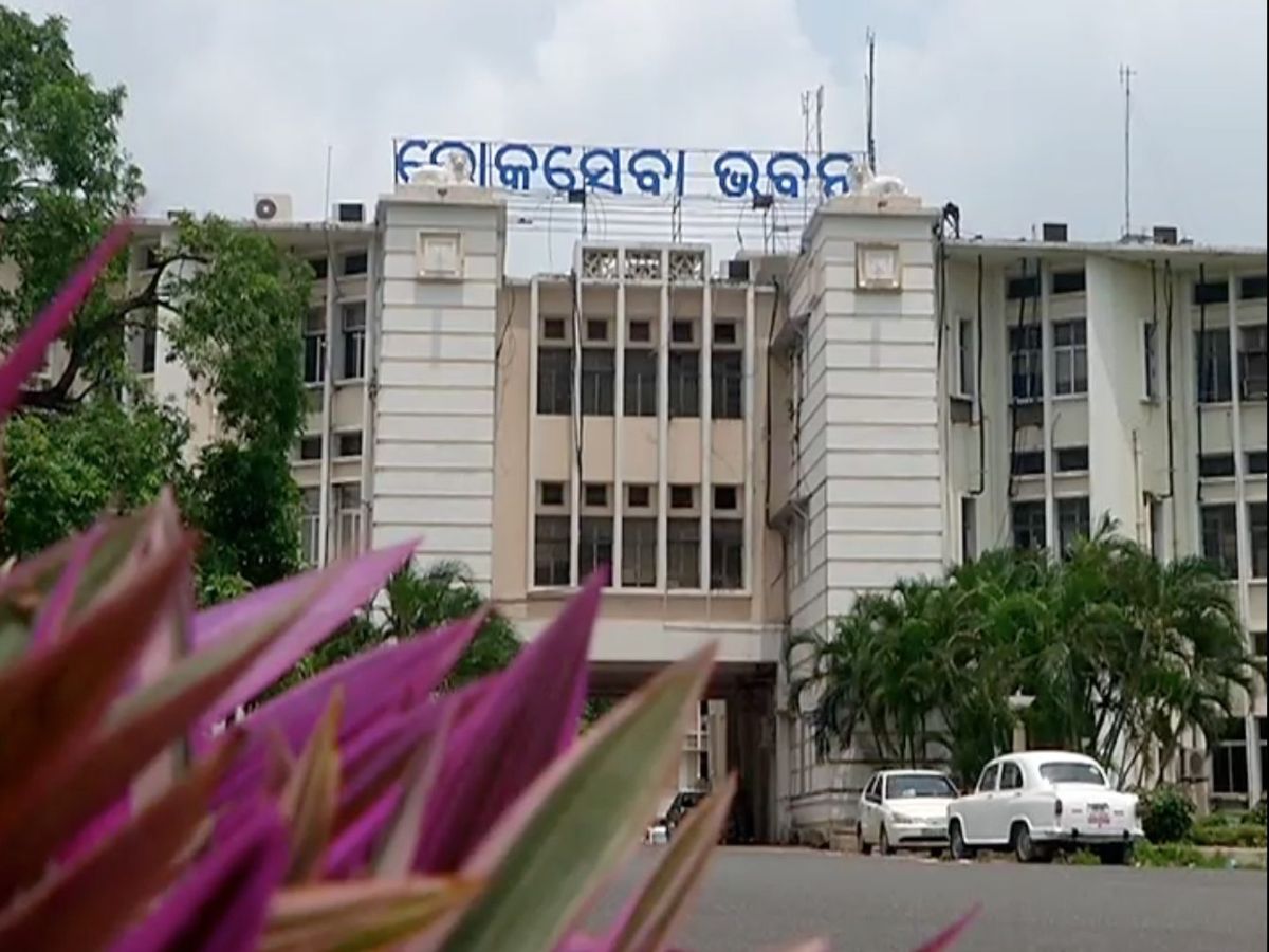 OAS ସ୍ତରରେ ବଡ଼ ଧରଣର ଅଦଳବଦଳ, ୧୫୬ ଅଫିସରଙ୍କୁ ବଦଳି OAS ସ୍ତରରେ ବଡ଼ ଧରଣର ଅଦଳବଦଳ, ୧୫୬ ଅଫିସରଙ୍କୁ ବଦଳି