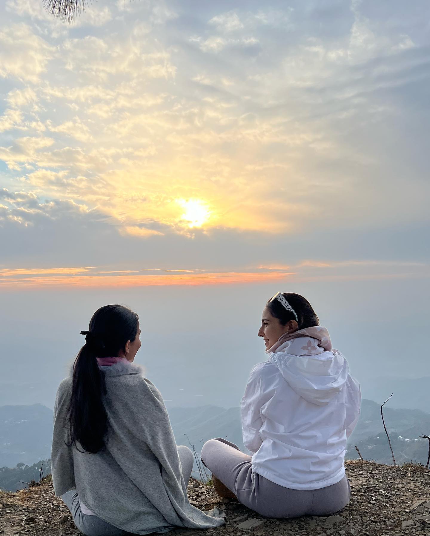 सूरज को डूबते नहीं देखा तो फिर क्या ही देखा