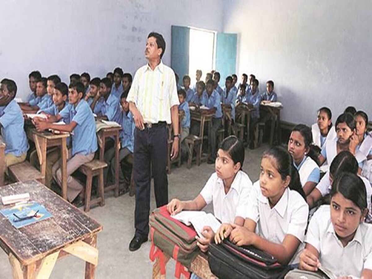 बिहार शिक्षक ( फाइल फोटो)