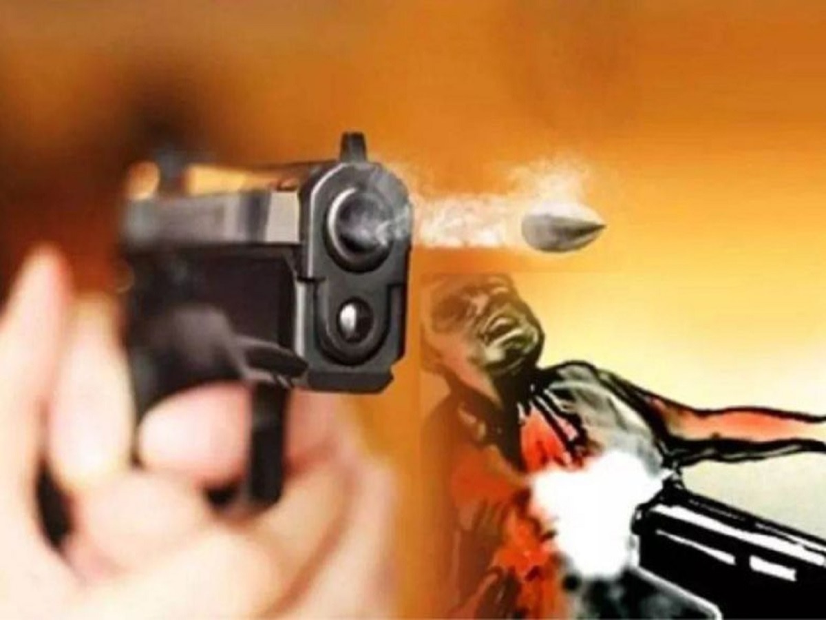 Supaul News: बैंक कर्मी को बदमाशों ने मारी गोली, घायल कर्मी अस्पताल में भर्ती