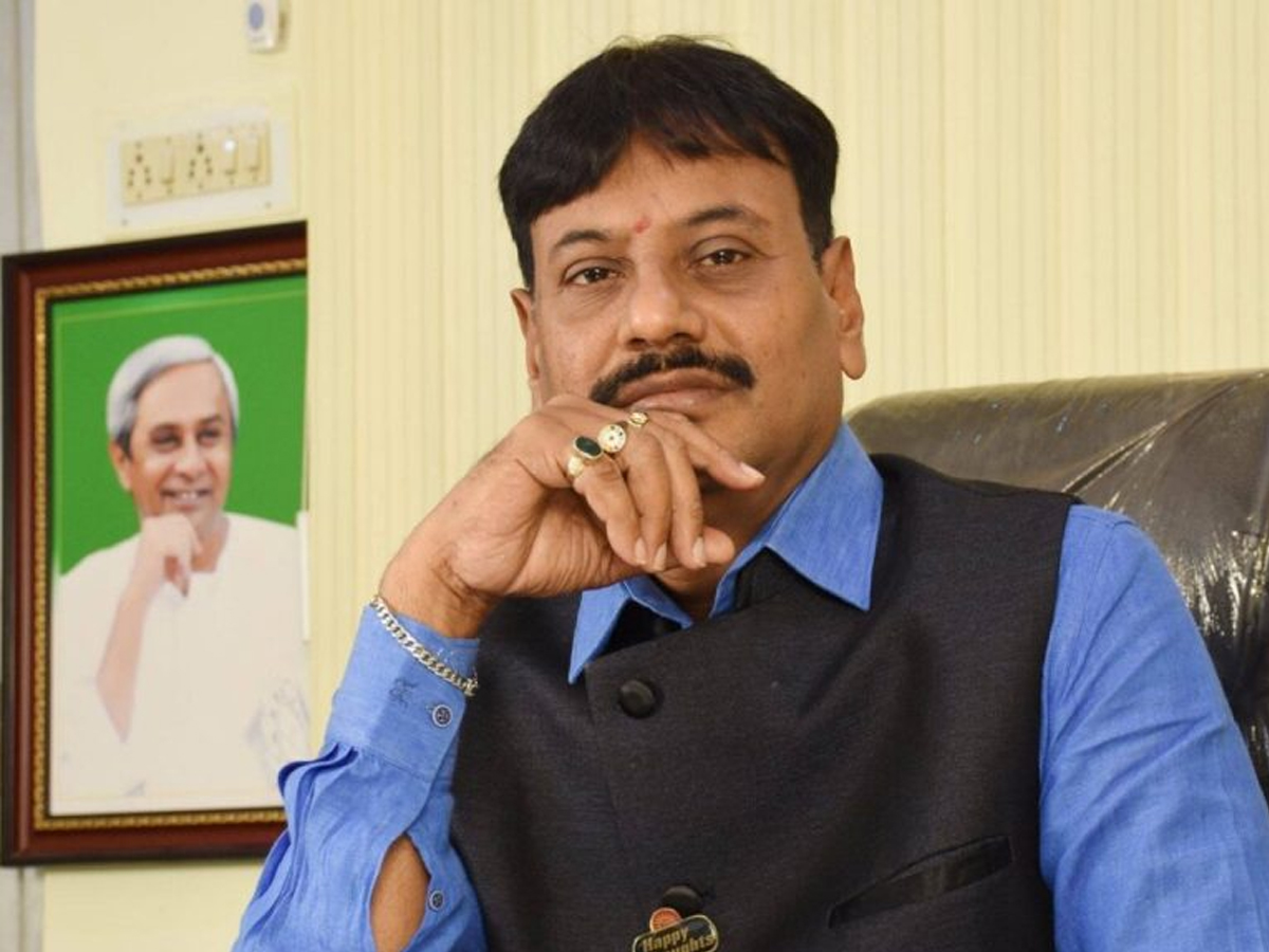 Odisha News: ବିଜେଡ଼ିକୁ ବଡ଼ ଝଟକା, ବିଜେପିରେ ସାମିଲ ହେଲେ ଏହି ବଡ଼ ନେତା Odisha News: ବିଜେଡ଼ିକୁ ବଡ଼ ଝଟକା, ବିଜେପିରେ ସାମିଲ ହେଲେ ଏହି ବଡ଼ ନେତା