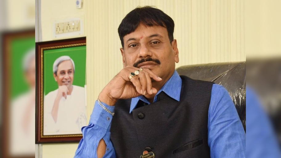 Odisha News: ବିଜେଡ଼ିକୁ ବଡ଼ ଝଟକା, ବିଜେପିରେ ସାମିଲ ହେଲେ ଏହି ବଡ଼ ନେତା