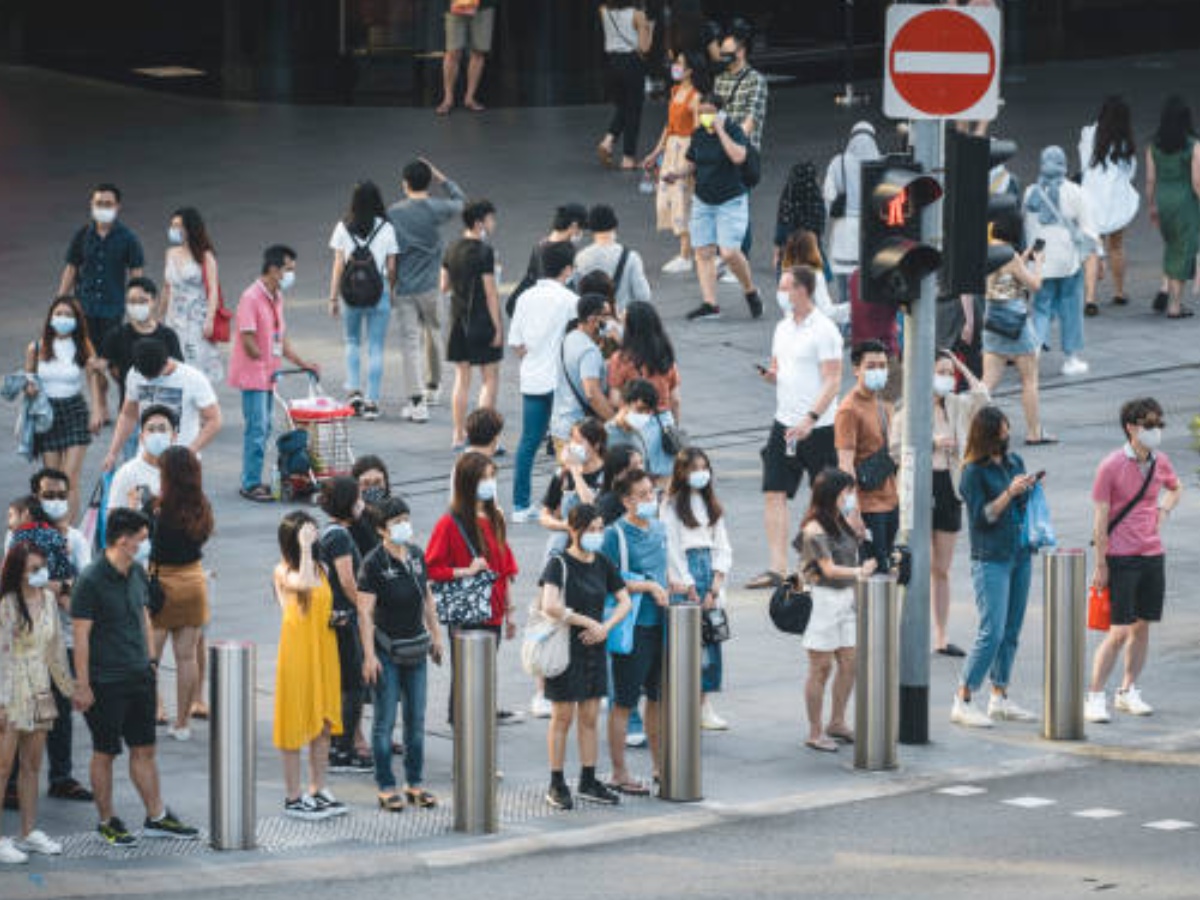 सिंगापुर में गहराया जनसंख्या संकट, 1 साल में पैदा हुए सिर्फ 30 हजार बच्चे, सरकार ने जताई चिंता