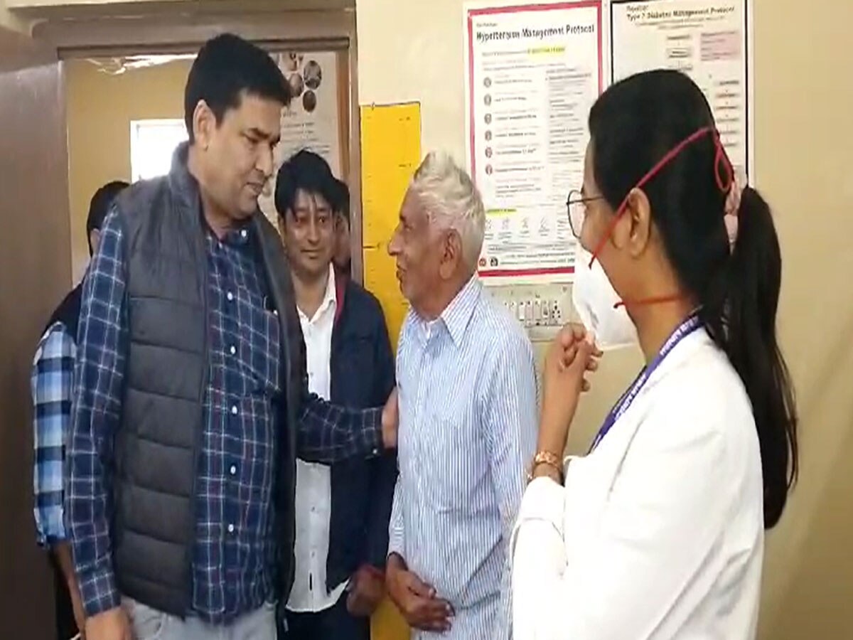 Sikar News: विभाग की 6 टीमों ने चिकित्सा संस्थानों किया औचक निरीक्षण, मची हलचल!   