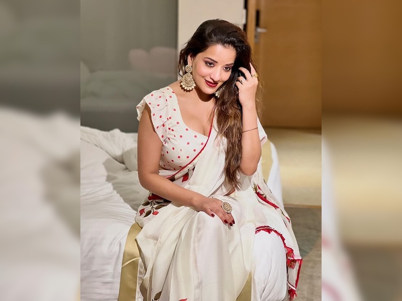 कौन न हो फिदा