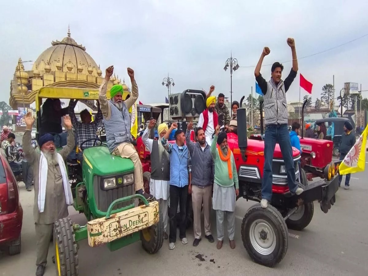Farmers Protest: सबसे बड़ी खबर! 14 मार्च को दिल्ली के रामलीला मैदान में किसान करेंगे शक्ति प्रदर्शन