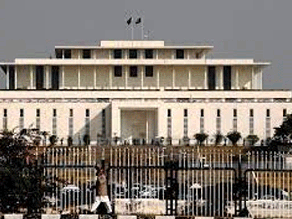 पाकिस्तान में राष्ट्रपति चुनाव को लेकर तारीख का ऐलान, 9 मार्च को को होगा मतदान पाकिस्तान में राष्ट्रपति चुनाव को लेकर तारीख का ऐलान, 9 मार्च को को होगा मतदान