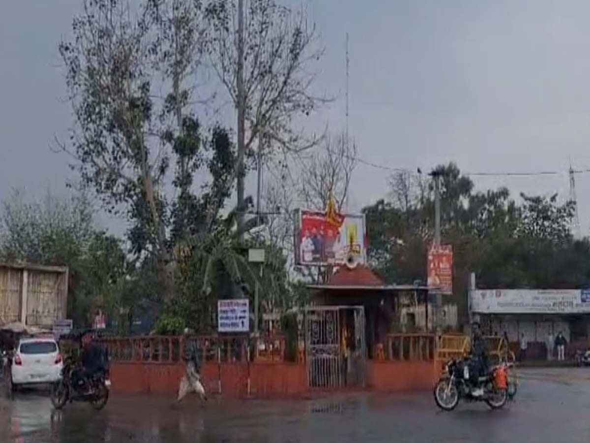 Rajasthan Weather News: राजस्थान के करौली में बदला मौसम का मिजाज, हल्की बारिश का दौर जारी,बढ़ी चिंता