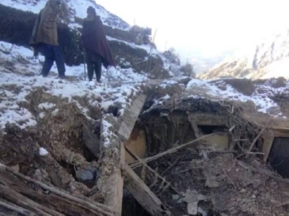 Reasi Landslide: रियासी में लैंडस्लाइड; मकान गिरने से एक महिला और उसकी 3 बेटियों की मौत 