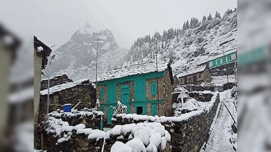 उत्तराखंड में आसमानी कहर जारी, 2 दिनों से जमकर हो रही बारिश और बर्फबारी; यातायात बाधित