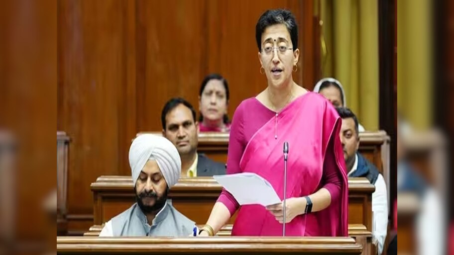 Delhi Budget 2024: दिल्ली की महिलाओं के लिए बड़ा ऐलान, हर महीने मिलेंगे 1 हजार रुपये