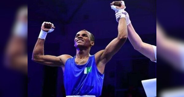 Pakistani boxer Zohaib Rasheed steals money from female boxer laura ...