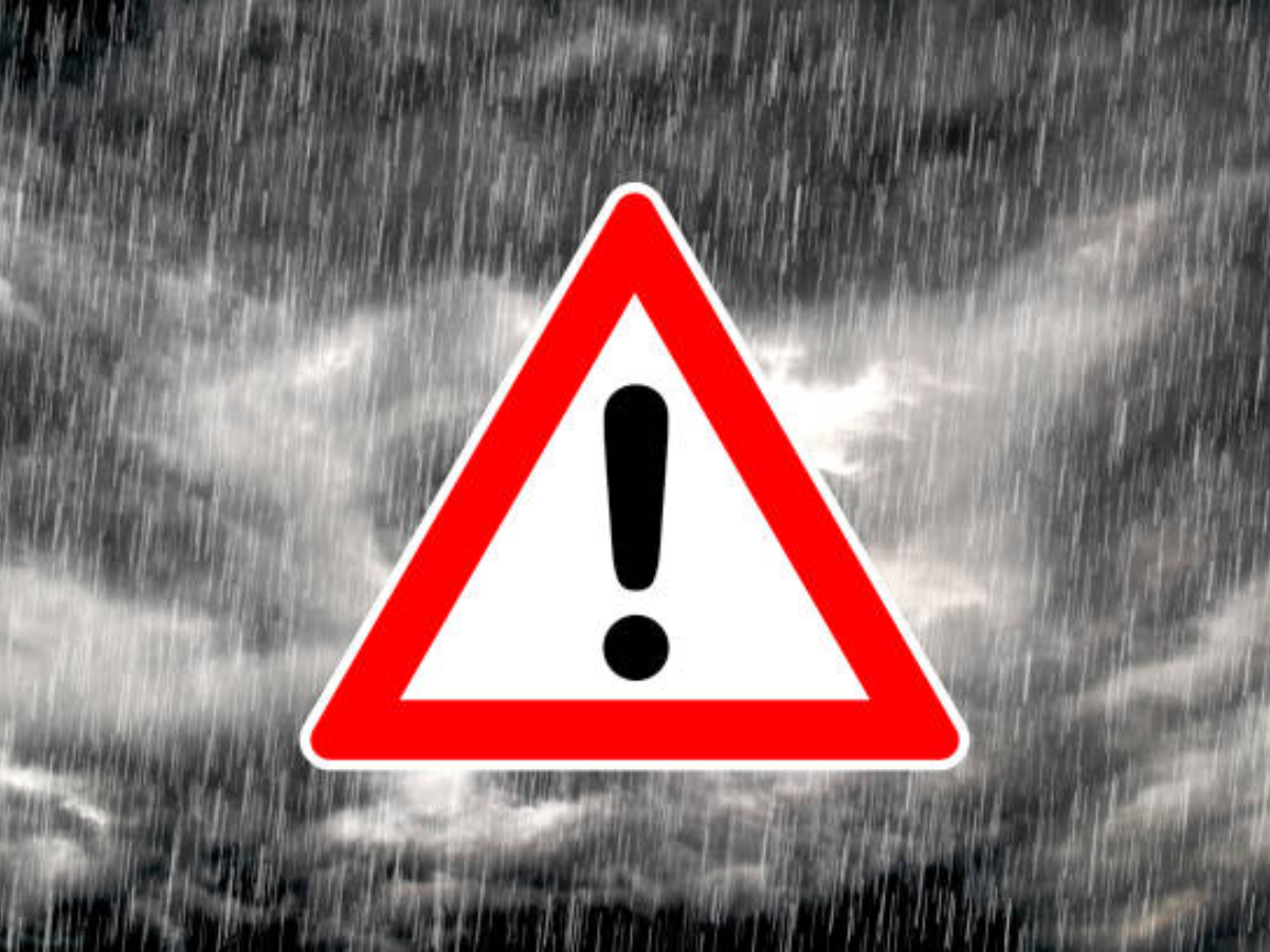 Weather Update: आंधी और तूफान एक साथ मचाएंगे कोहराम, जानें अगले दो दिनों में कैसा रहेगा मौसम का मिजाज