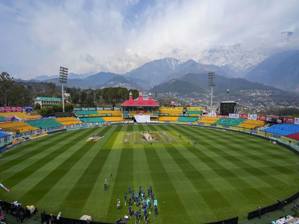 IND vs ENG Weather: धर्मशाला में बारिश का साया, जानें पहले दिन कैसा रहेगा मौसम हाल? IND vs ENG Weather: धर्मशाला में बारिश का साया, जानें पहले दिन कैसा रहेगा मौसम हाल?