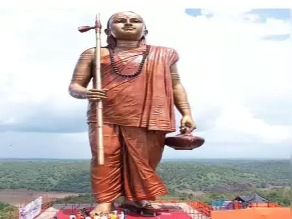 जब पीएम मोदी ने शंकराचार्य की पहाड़ी के सामने शीश नवाया, देखते देखते वायरल हो गई तस्वीर 3 2675731 pm modi shankracharya