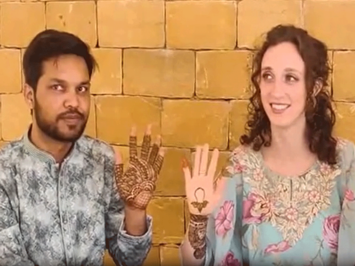 Jaisalmer News: ईटली की क्रिस्टीना को पसंद आया जैसलमेर का ऋतुराज, आज लेंगे सात फेरे Jaisalmer News: ईटली की क्रिस्टीना को पसंद आया जैसलमेर का ऋतुराज, आज लेंगे सात फेरे