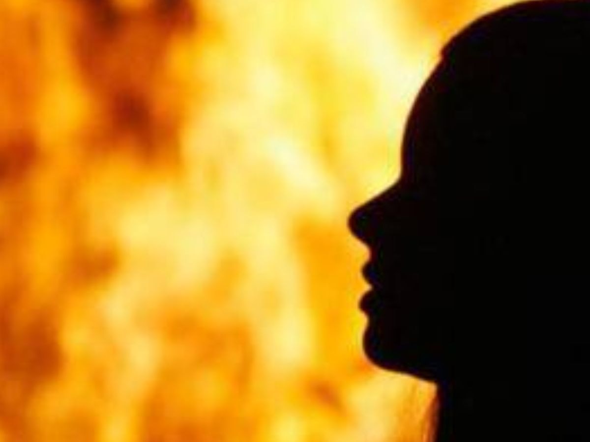 women burnt alive in budaun