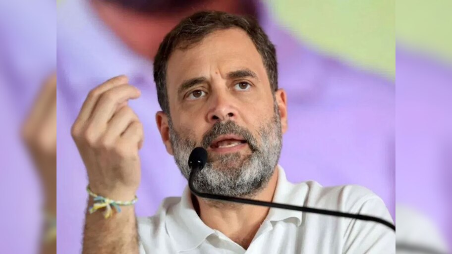 BJP पर राहुल गांधी का बड़ा हमला; कहा, संविधान को खत्म करना चाहती है भाजपा
