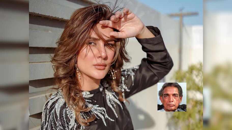 'गर डूबना ही अपना मुक़द्दर है तो सुनो, डूबेंगे हम ज़रूर मगर नाख़ुदा के साथ'