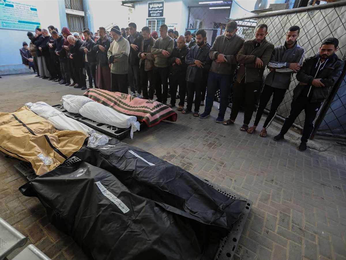 रमजान में भी गाजा में कहर; पहले दिन 67 फलस्तीनियों की मौत रमजान में भी गाजा में कहर; पहले दिन 67 फलस्तीनियों की मौत