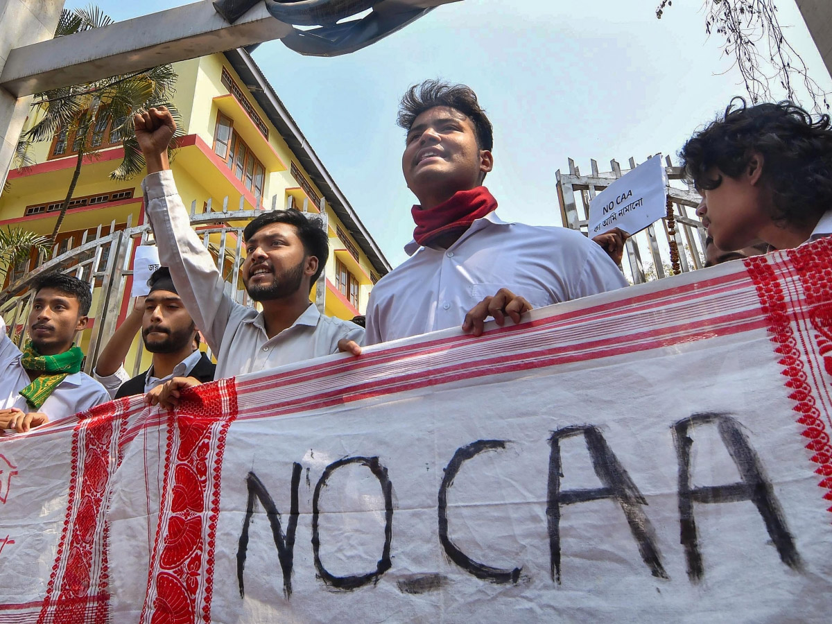 CAA Online Portal: सरकार ने सीएए पोर्टल, इस तरह किया जा सकता है आवेदन CAA Online Portal: सरकार ने सीएए पोर्टल, इस तरह किया जा सकता है आवेदन