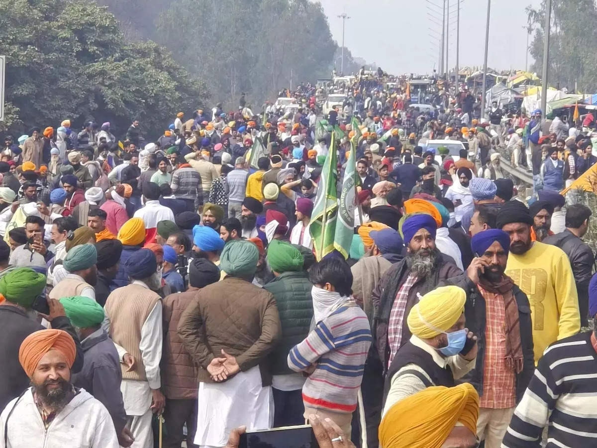 Kisan Mahapanchayat: 30 हजार किसान पहुंच रहे हैं दिल्ली, पुलिस ने किए पुख्ता इंताजामात