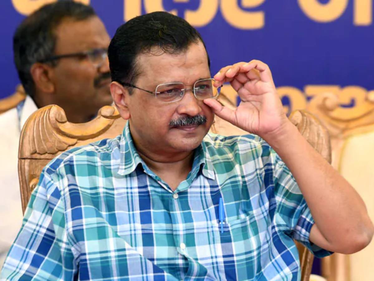 Delhi Excise Policy Case: CM केजरीवाल ने सेशन अदालत के दरवाजे पर दी दस्तक; ED के समन को दी चुनौती Delhi Excise Policy Case: CM केजरीवाल ने सेशन अदालत के दरवाजे पर दी दस्तक; ED के समन को दी चुनौती